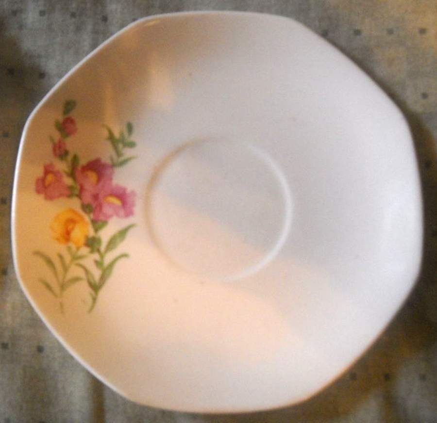 HLC4146 Saucer by Homer Laughlin -1