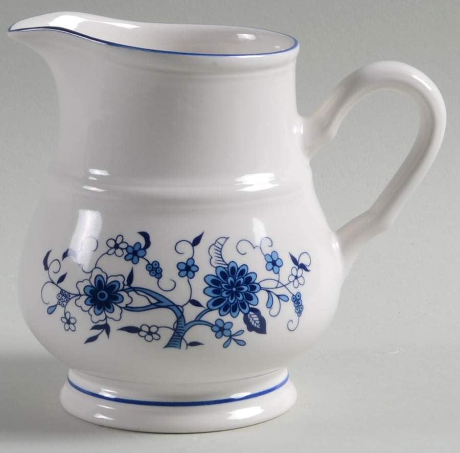 Seine Blue (Smooth, Blue Trim) Creamer by Hankook-1