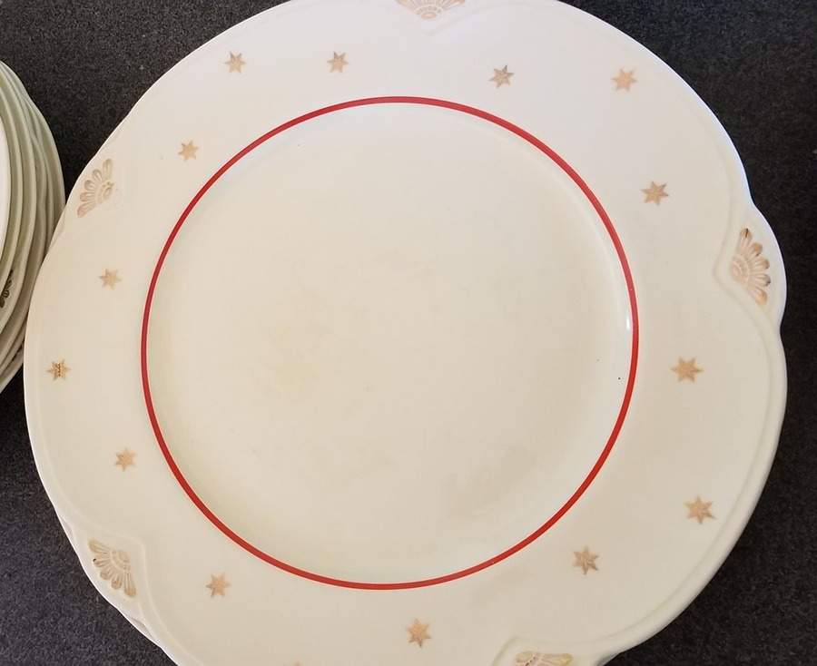HLC2764 Dinner Plate by Homer Laughlin -1