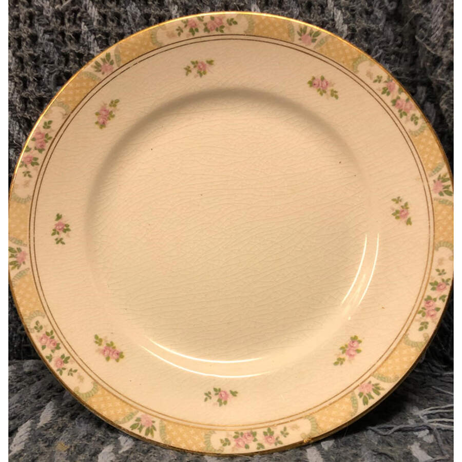 HLC4300 Luncheon Plate by Homer Laughlin -1