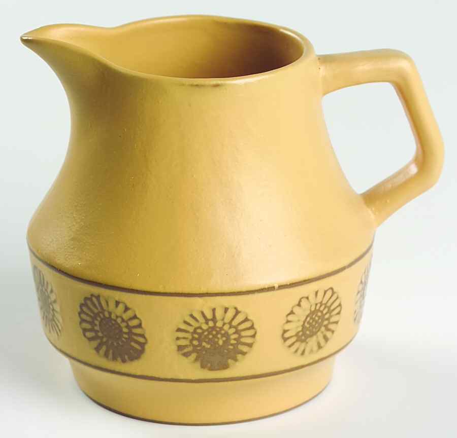 IND5 Creamer by Independence-1
