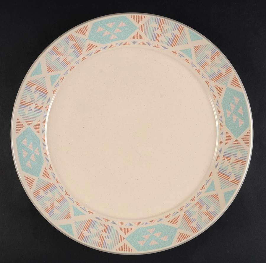 Cimarron 12" Chop Plate (Round Platter) by International-1