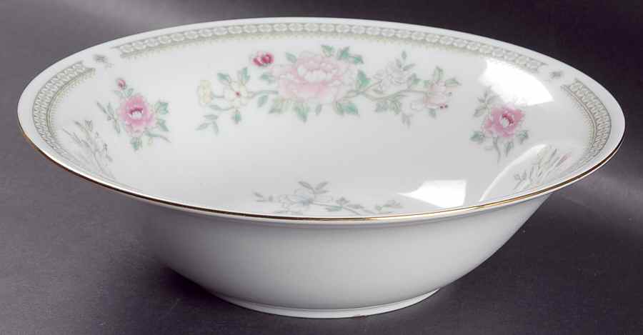 Gardena 9" Round Vegetable Bowl by International-1