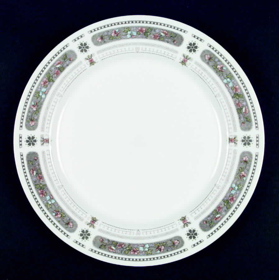 Illusion Dinner Plate by International-1