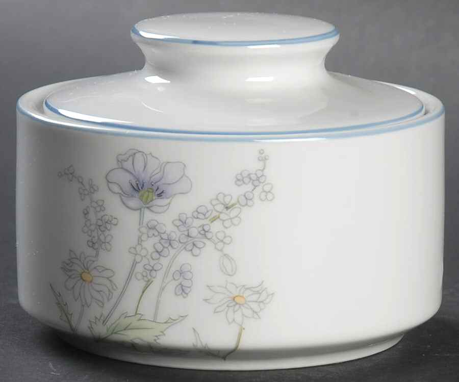 Milady Sugar Bowl & Lid by International-1