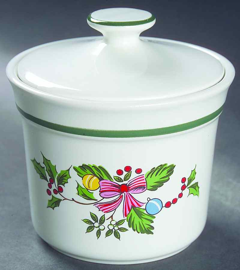 Noel (Band 1-4" From Edge) Sugar Bowl & Lid by International-1