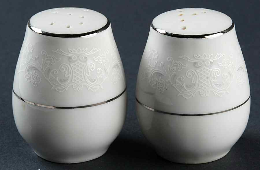 Queen Ann Salt & Pepper Set by International-1