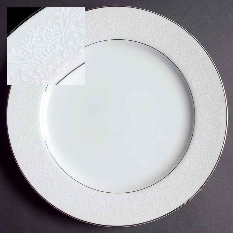 Wakefield Dinner Plate by International-1