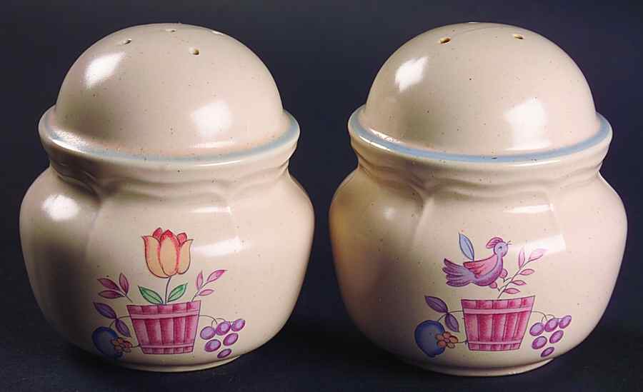 Welcome Home Salt & Pepper Set by International-1
