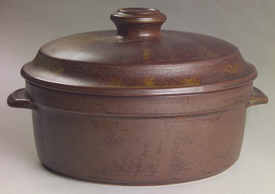 Roan Mountain 2 Qt Round Covered Casserole by Iron Mountain-1