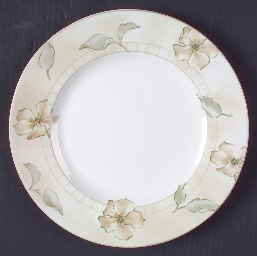 Linen Flower Dinner Plate by Interiors (PTS)-1