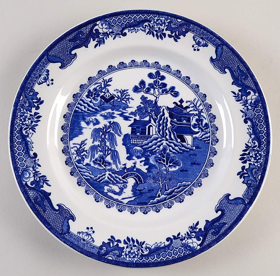 Blue Willow Luncheon Plate by Ideal Ironstone Ware-1