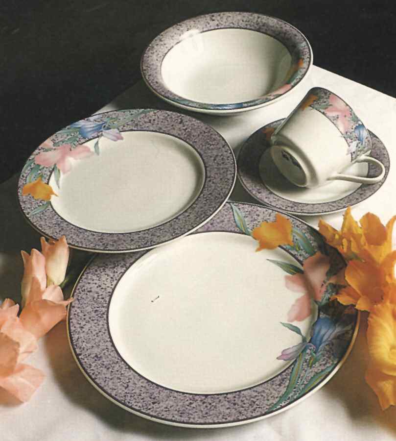 Isis Tradesta Dinner Plate by Indo Keramik-1