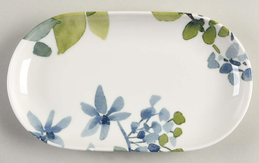 IHM14 9" Oval Tray by Intesa Home-1