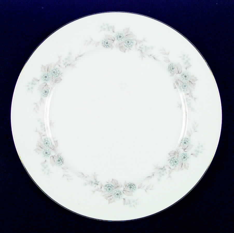 Elena Dinner Plate by M Japan-1