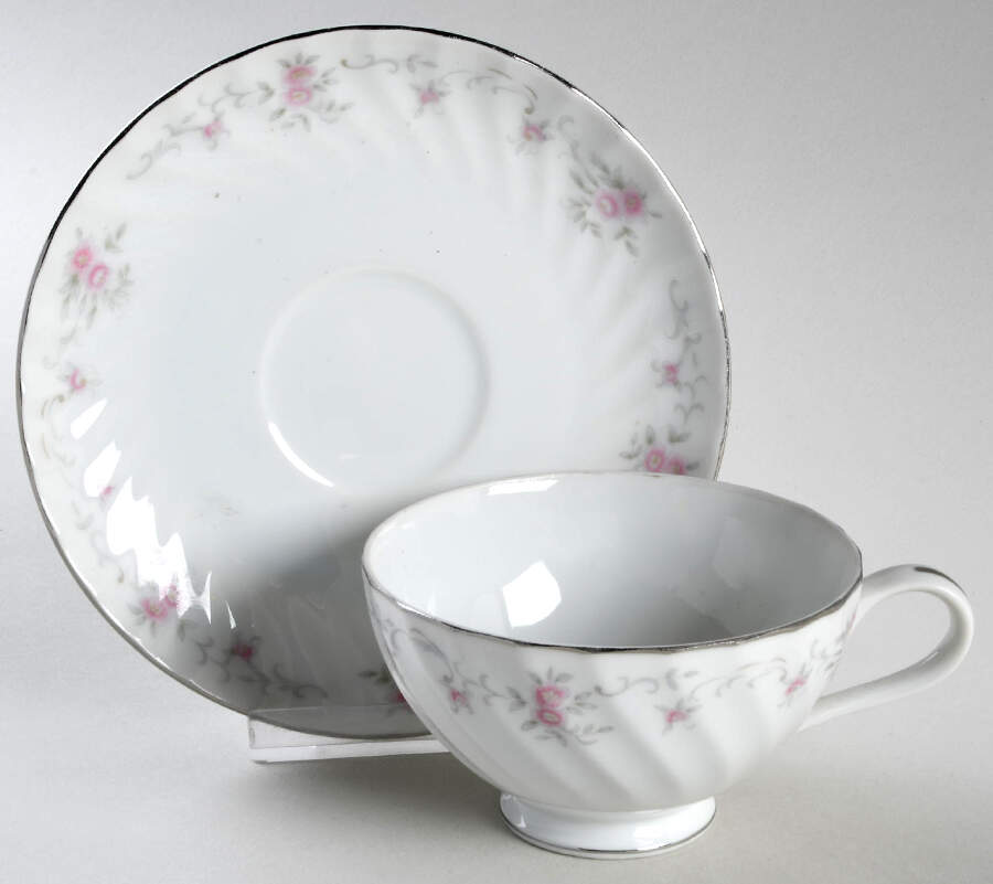 Nanarosa Footed Cup & Saucer Set by M Japan-1