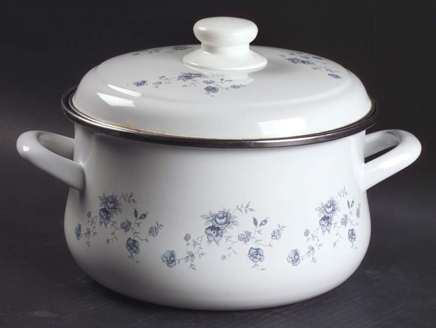 Blue Garland (Bavaria Backstamp) 3 Quart Metal Covered Casserole by Johann Haviland-1