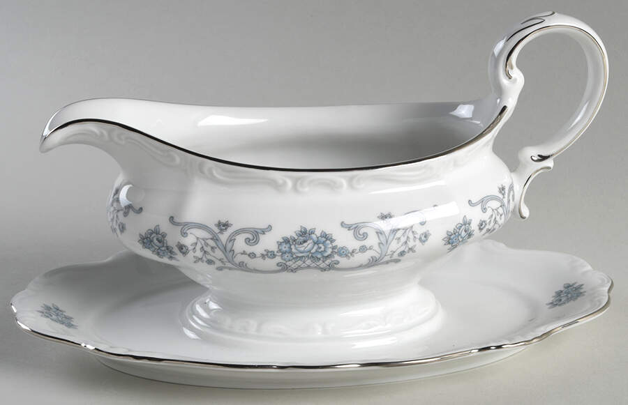 Grand Duchess Gravy Boat with Attached Underplate by Johann Haviland-1