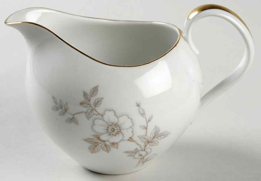 JOH17 Creamer by Johann Haviland-1