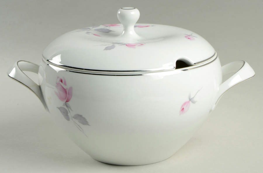 JOH203 Tureen &  Lid by Johann Haviland-1