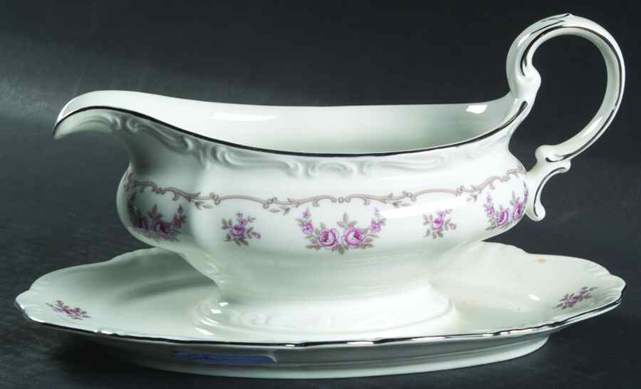 Petit Point Gravy Boat with Attached Underplate by Johann Haviland-1