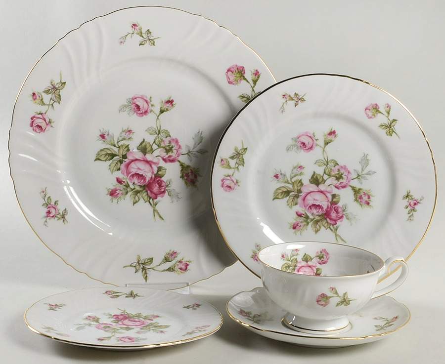 Rose of Picardy White 40 Piece Estate Set by Johann Haviland-1