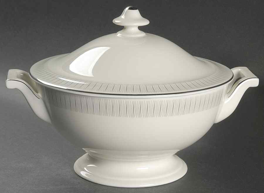 Tuxedo Round Covered Vegetable by Johann Haviland-1