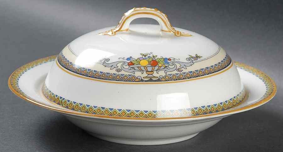 The Alhambra Round Covered Butter by George Jones & Sons-1