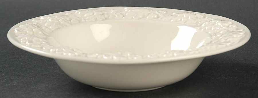 Trentham Rim Fruit/Dessert (Sauce) Bowl by George Jones & Sons-1