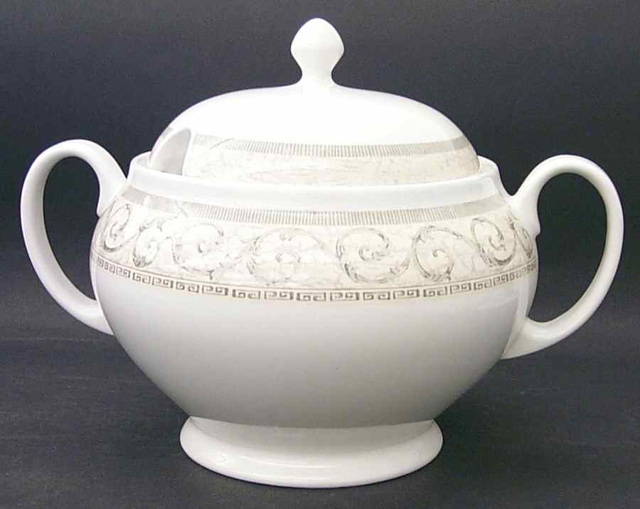 Acanthus Cream Tureen &  Lid by Johnson Brothers-1