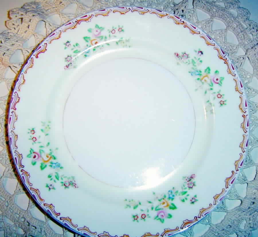 HYS27 Luncheon Plate by Hotta Yu Shoten & Co-1