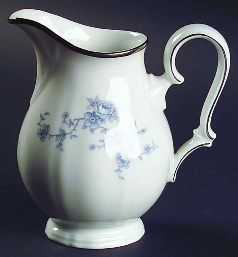 JOH313 Creamer by Johann Haviland-1