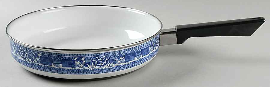Willow Blue ("England 1883" Backstamp, China) 9" Metal Skillet by Johnson Brothers-1
