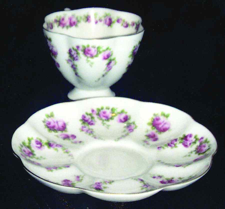 20026 Footed Cup & Saucer Set by George Jones & Sons-1