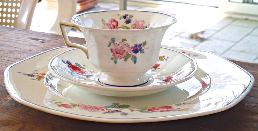 23964 Footed Cup & Saucer Set by George Jones & Sons-1
