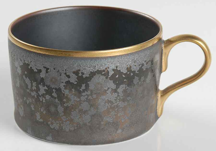 Aguirre Finition (Gold Trim) Flat Cup by Jaune de Chrome-1