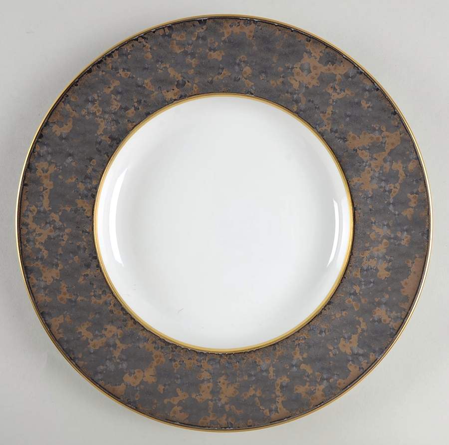 Aguirre Finition (Gold Trim) Dinner Plate by Jaune de Chrome-1