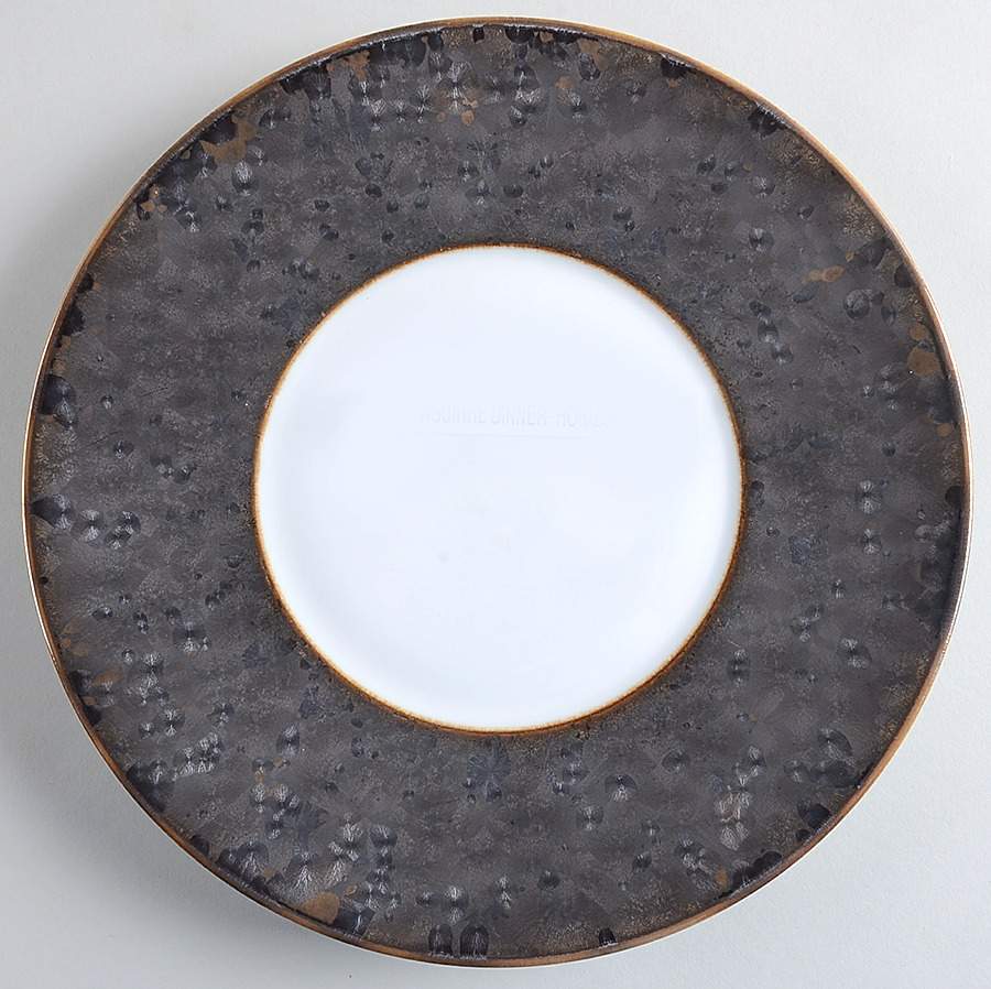 Aguirre Finition (Gold Trim) Dinner Plate by Jaune de Chrome-1