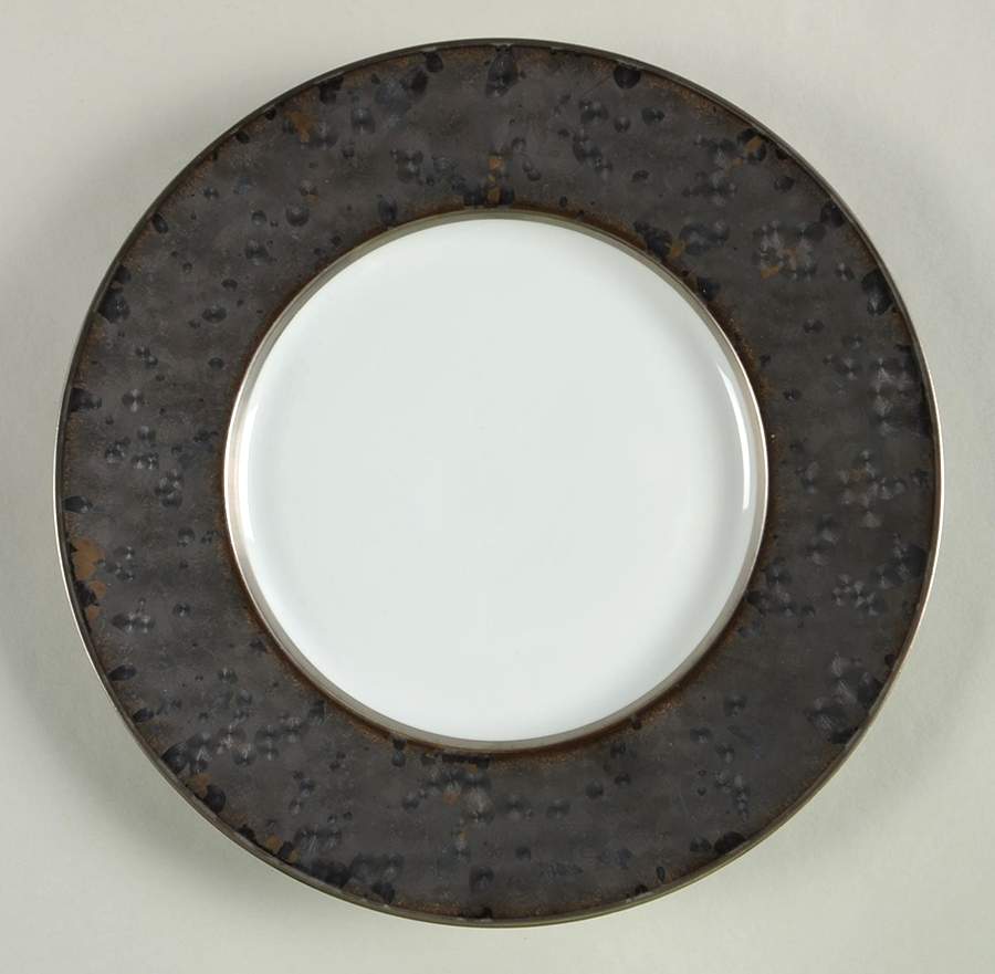 Aguirre Finition (Platinum Trim) Large Dinner Plate by Jaune de Chrome-1