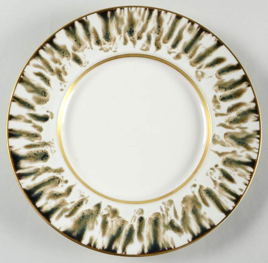 Cream Scale (Gold Trim) Dinner Plate by Jaune de Chrome-1
