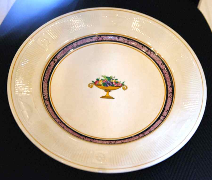 24797 Dinner Plate by George Jones & Sons-1