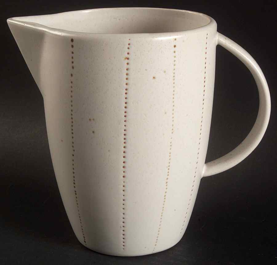 Intersections 48 Oz Pitcher by Joseph Abboud-1