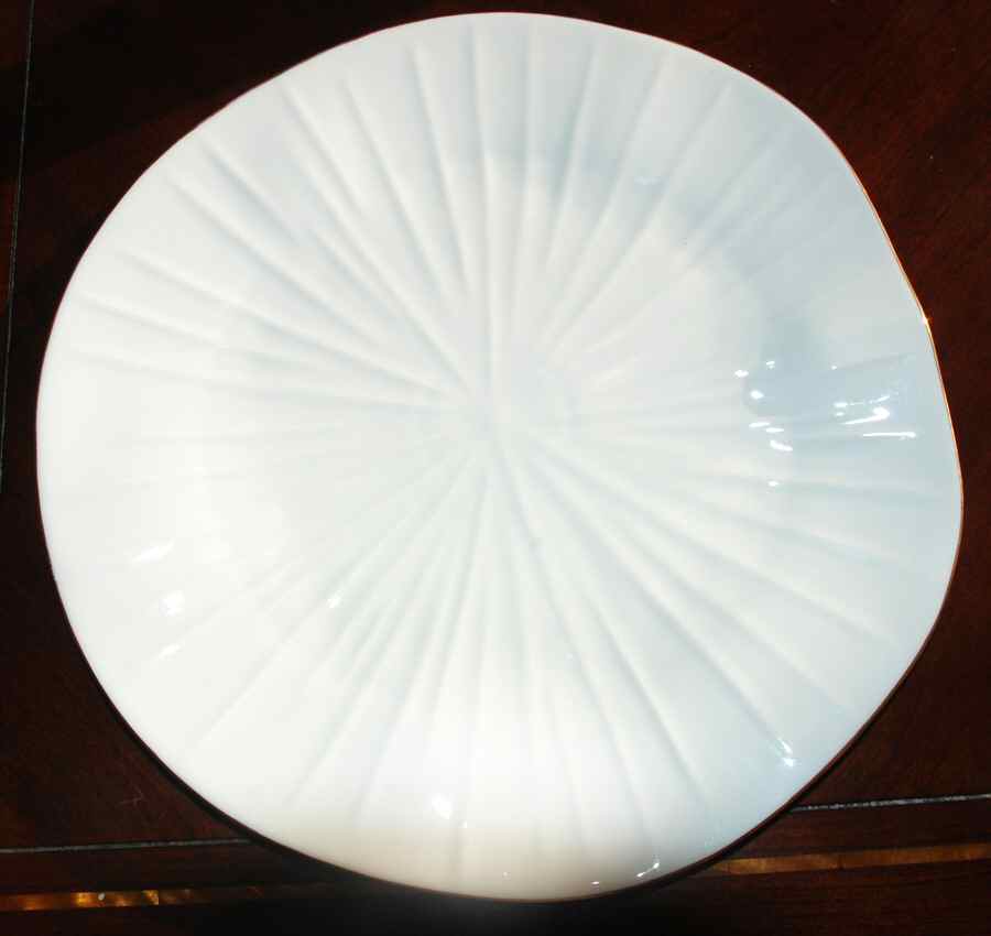 Lotus Gold Dinner Plate by Jacques Pergay-1