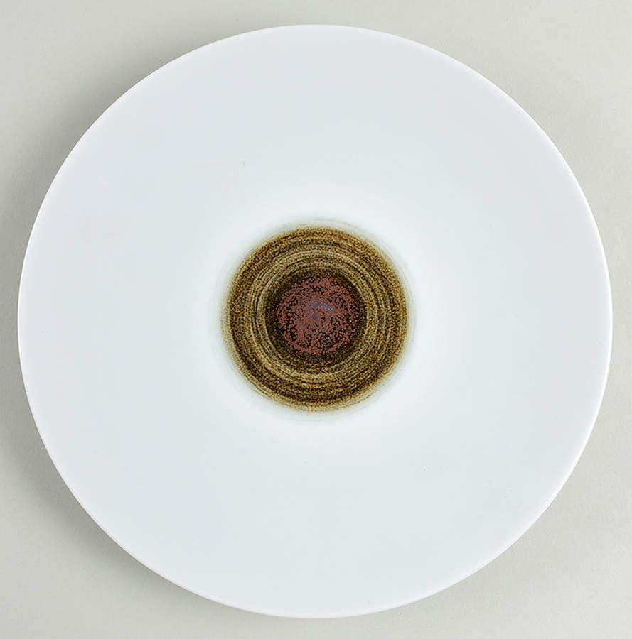 Tellure White Dessert/Pie Plate by Jaune de Chrome-1