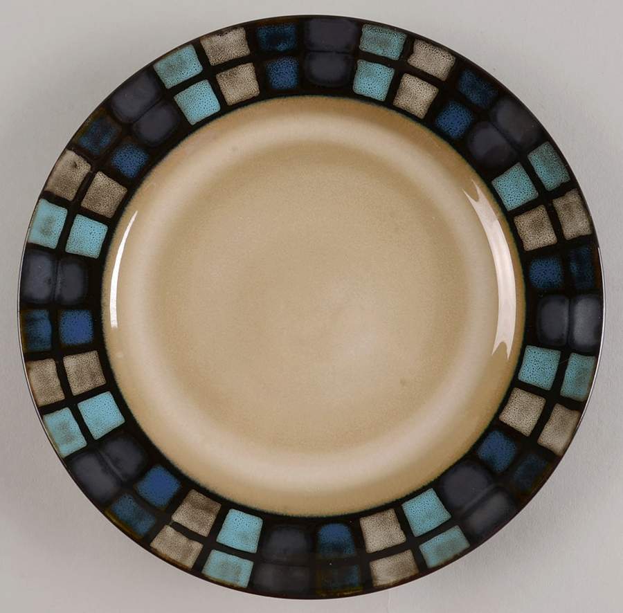 Granville Salad Plate by Jaclyn Smith-1
