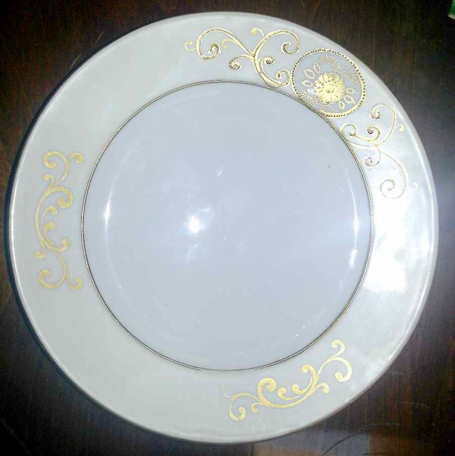 PAQ32 Dinner Plate by Paulownia-1