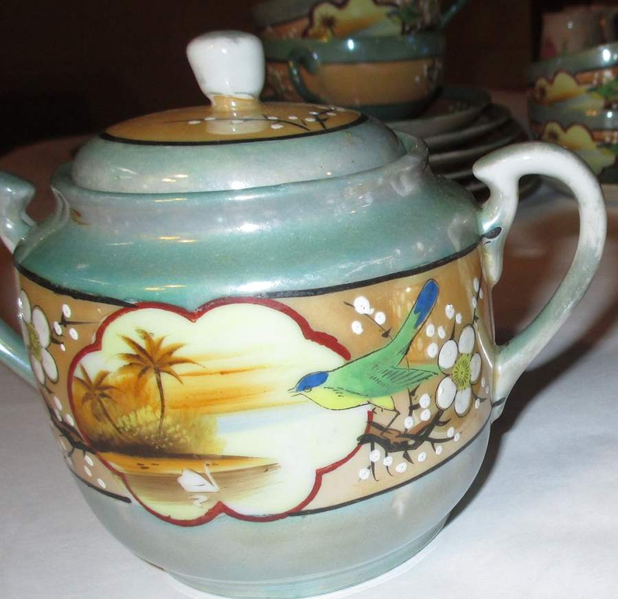 PAQ39 Sugar Bowl & Lid by Paulownia-1