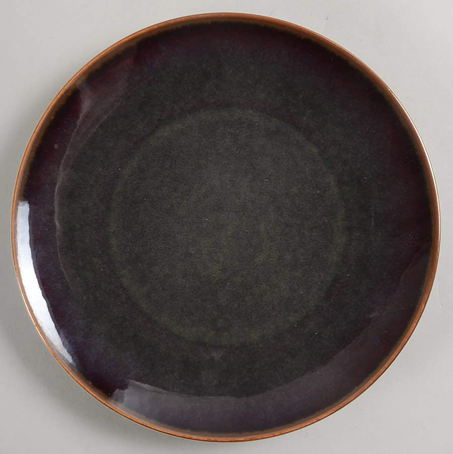 Chun Carmin Salad/Dessert Plate by Jaune de Chrome-1