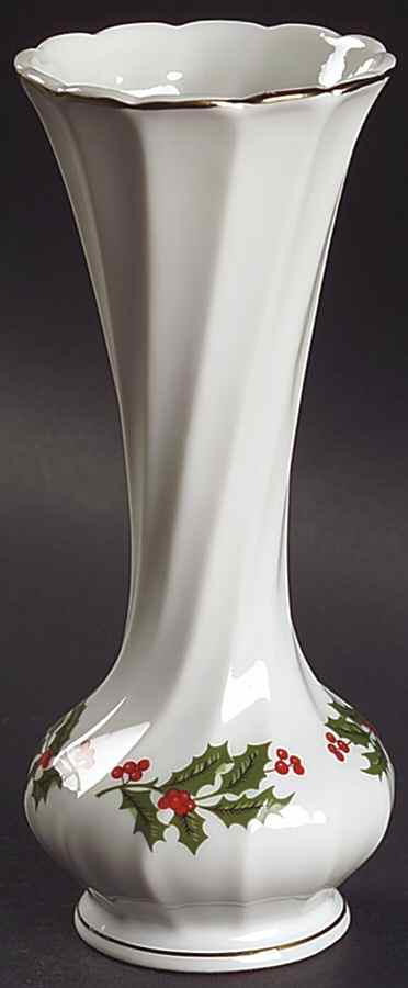 Christmas Holly (Smooth Edge) 6" Bud Vase by Kashima-1