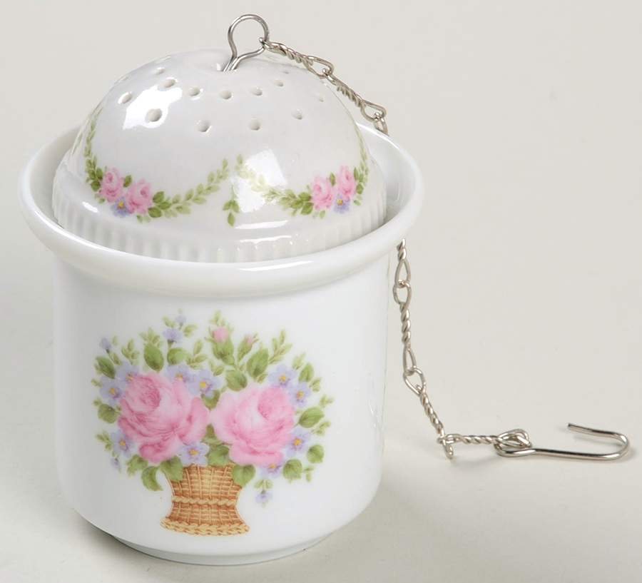 Marseilles Tea Ball W/Holder by Kaiser-1